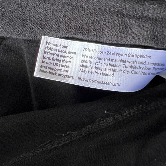 Eileen Fisher Women's Black Ankle Pants - Picture 3 of 7